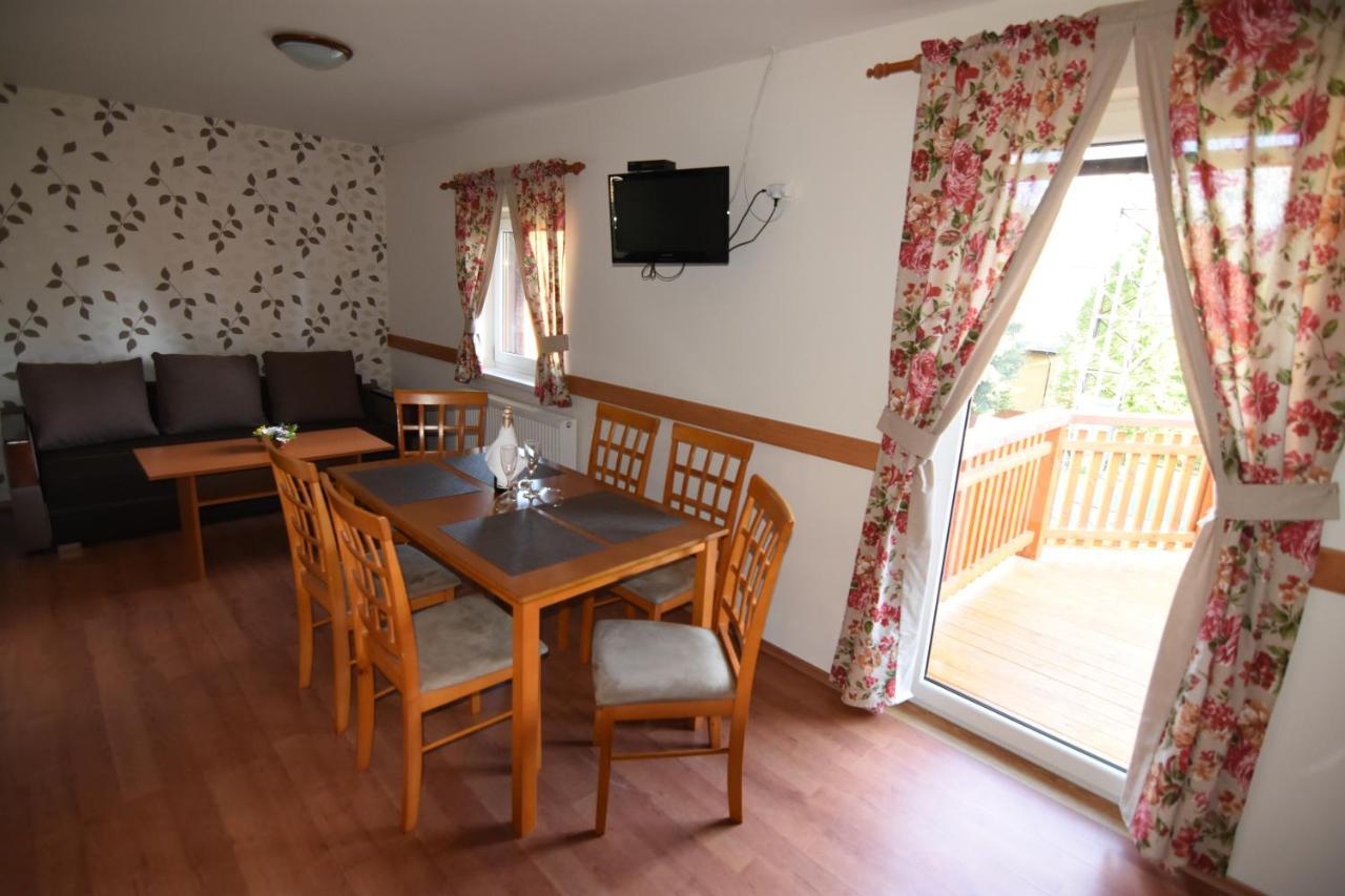Holiday Park Orava Bungalows Alsókubin Kültér fotó